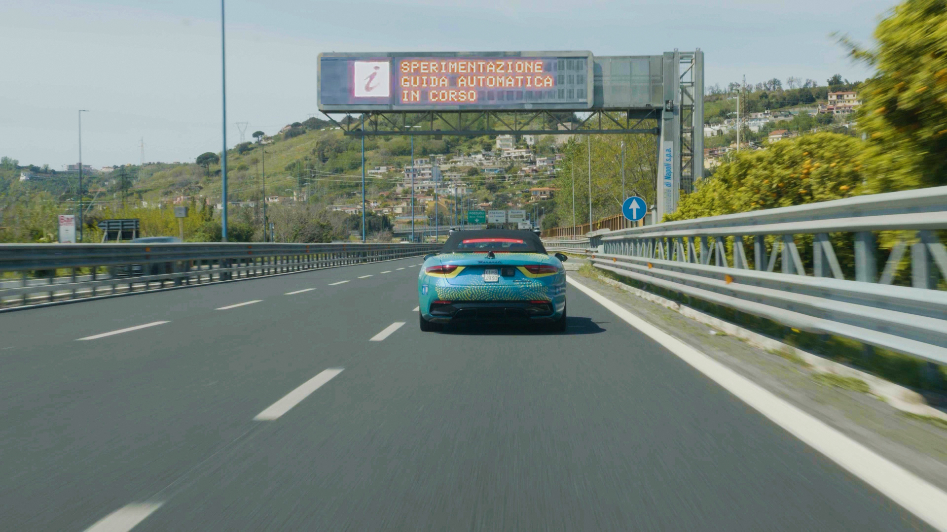 Primo test auto a guida autonoma a traffico aperto su Tangenziale di Napoli